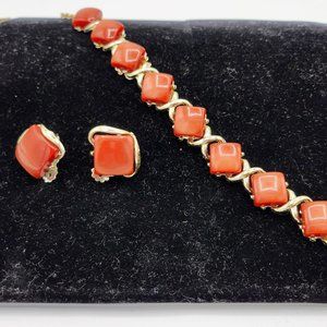 Vintage Rose Colored Diamond Shaped Thermoplast Necklace & Clip Earrings Set